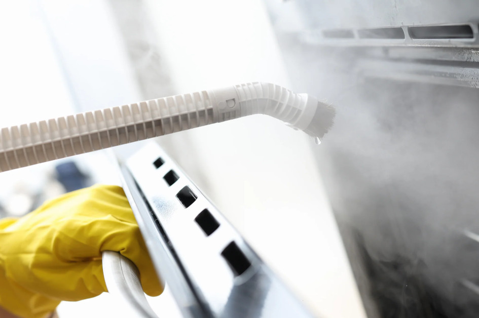 Commercial Kitchen Appliance Steam Cleaning
